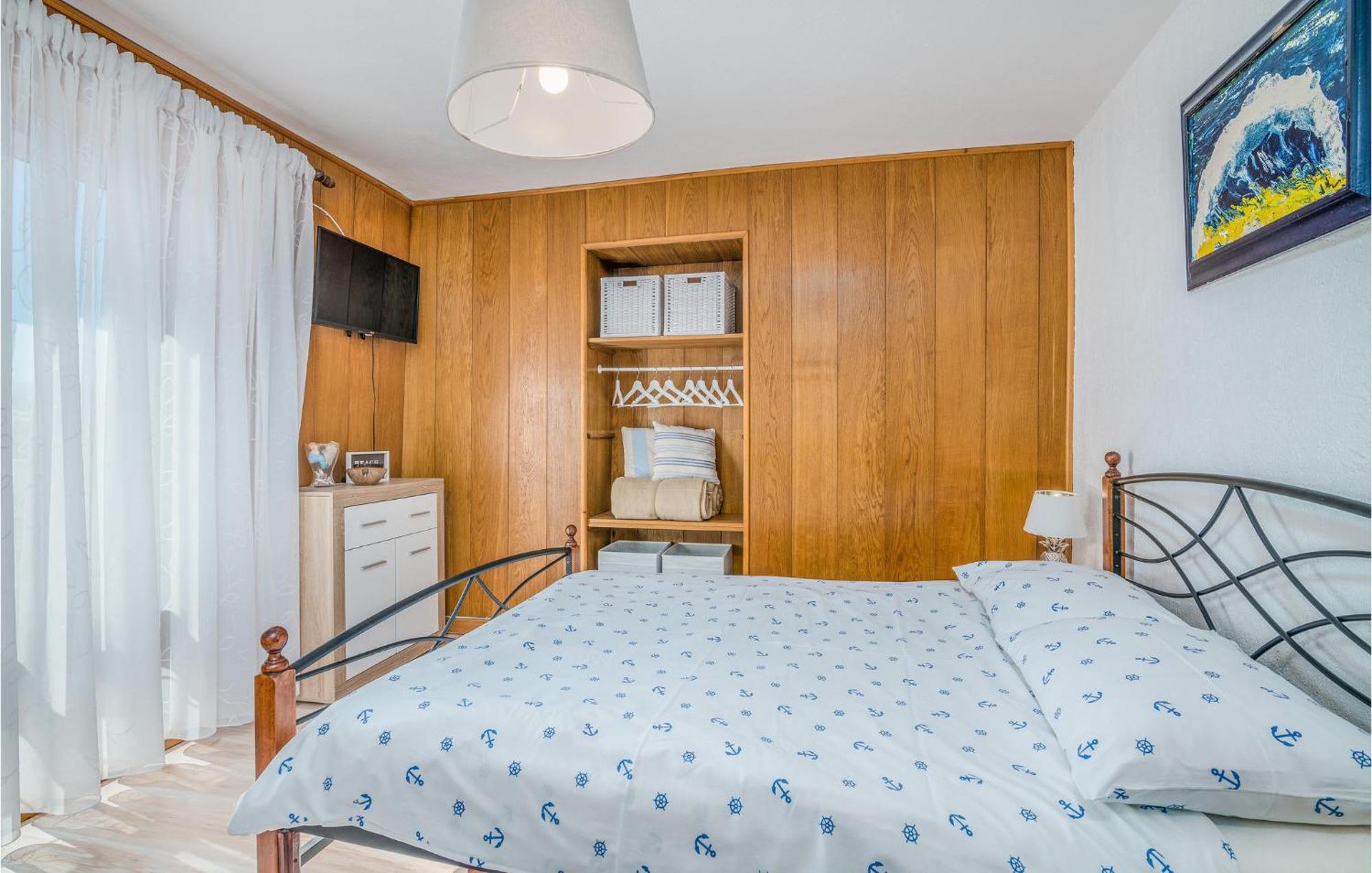 2 Bedroom Gorgeous Home In Baska Екстериор снимка