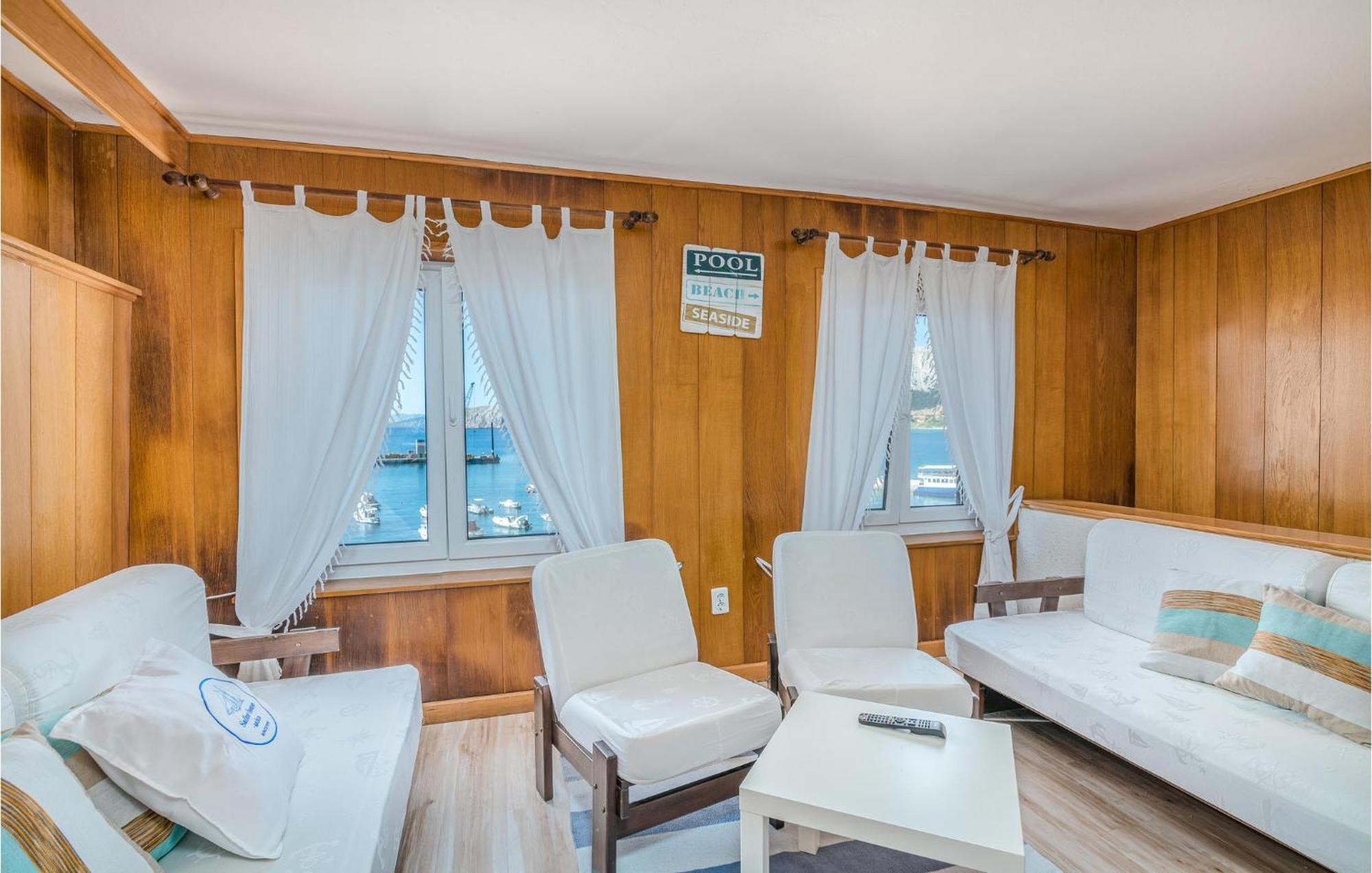 2 Bedroom Gorgeous Home In Baska Екстериор снимка