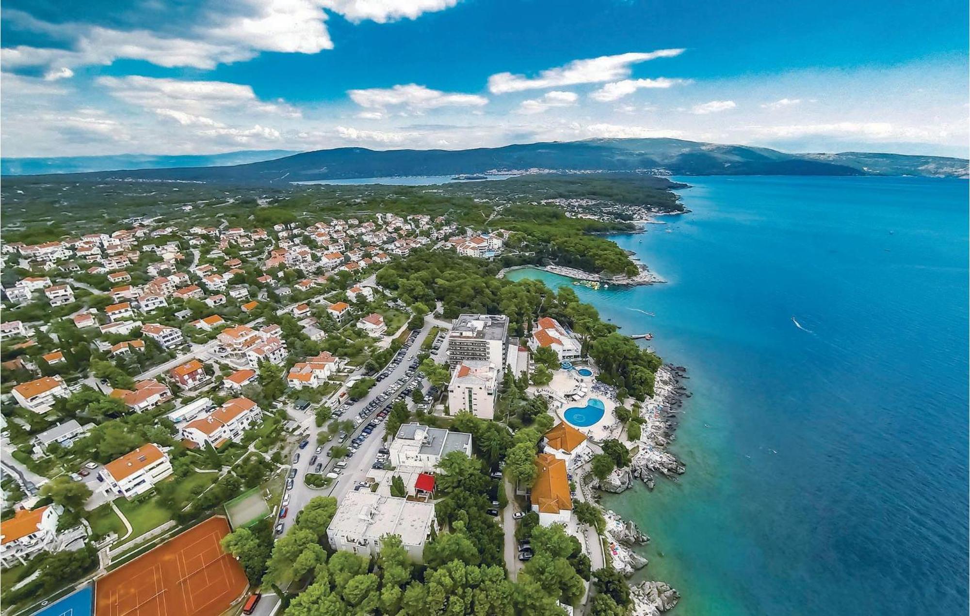 2 Bedroom Gorgeous Home In Baska Екстериор снимка