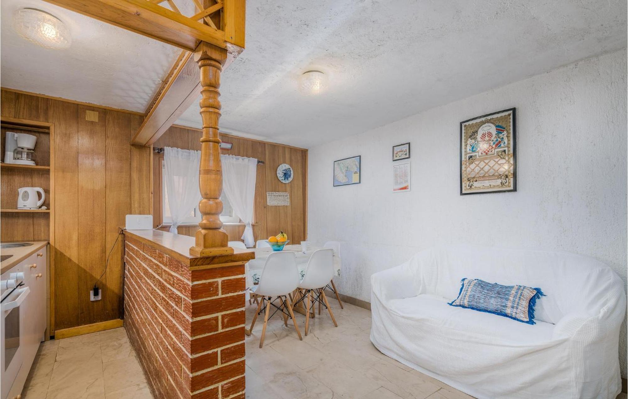 2 Bedroom Gorgeous Home In Baska Екстериор снимка