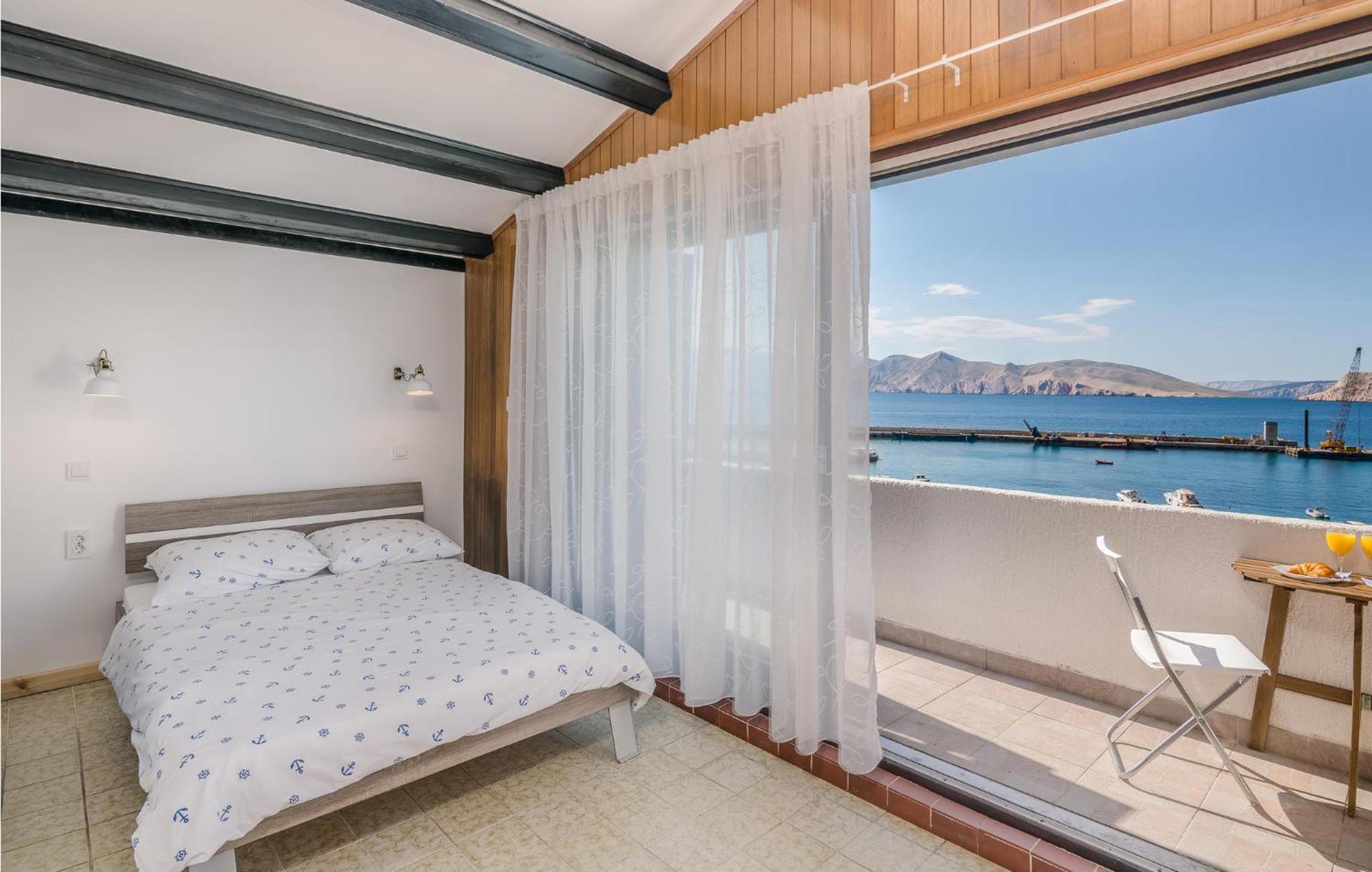 2 Bedroom Gorgeous Home In Baska Екстериор снимка